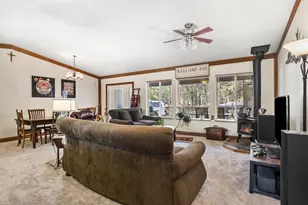18870 Tuscarora Ln, Bend, OR 97702 - Photo 6