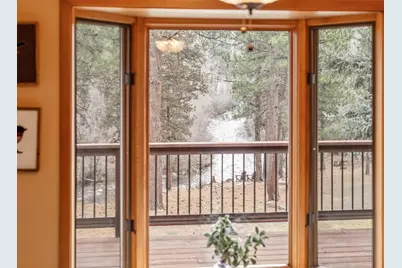 16430 Highway 126, Sisters, OR 97759 - Photo 12