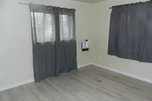 2136 Eberlein Ave, Klamath Falls, OR 97601 - Photo 6