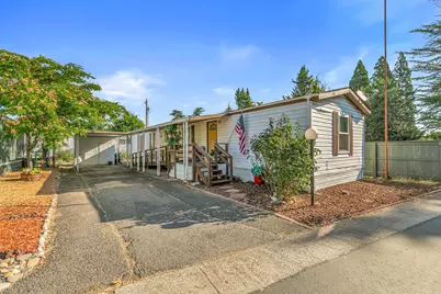 2385 Table Rock Road #SPC 2, Medford, OR 97501 - Photo 1