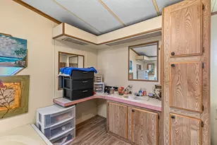 2385 Table Rock Rd, Medford, OR 97501 - Photo 16