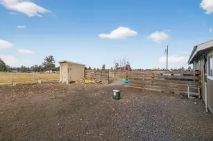 63493 Gentry Loop, Bend, OR 97701 - Photo 32