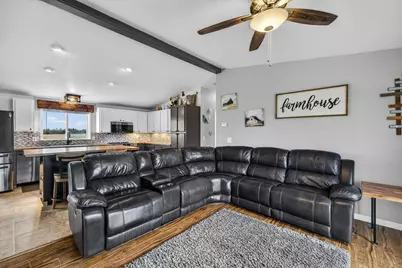 63493 Gentry Loop, Bend, OR 97701 - Photo 18