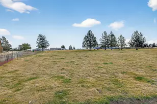 63493 Gentry Loop, Bend, OR 97701 - Photo 36