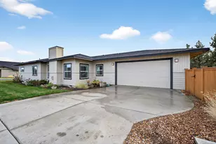 559 NW Rimrock Ct, Redmond, OR 97756 - Photo 44