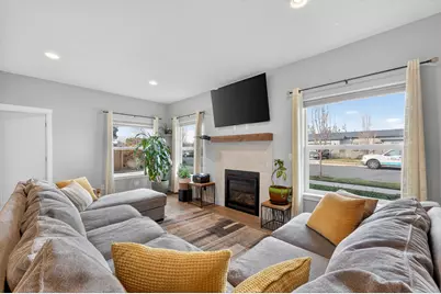 559 NW Rimrock Court, Redmond, OR 97756 - Photo 20