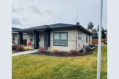 559 NW Rimrock Court, Redmond, OR 97756 - Photo 4