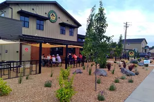 559 NW Rimrock Ct, Redmond, OR 97756 - Photo 52