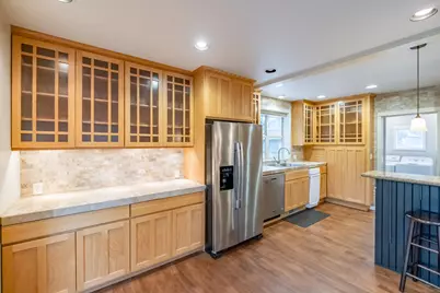 215 S Spruce Street, Sisters, OR 97759 - Photo 8