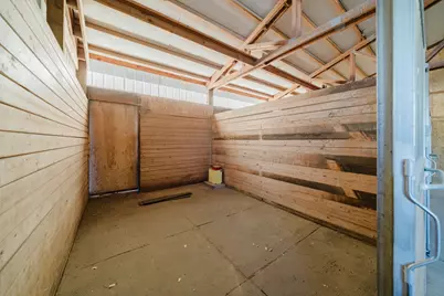 24605 Dodds Road, Bend, OR 97701 - Photo 74