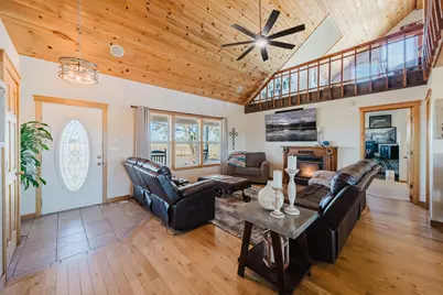 24605 Dodds Road, Bend, OR 97701 - Photo 10