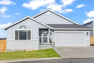 405 E D St, Culver, OR 97734 - Photo 2