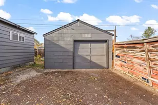303 SW Deer St, Prineville, OR 97754 - Photo 24