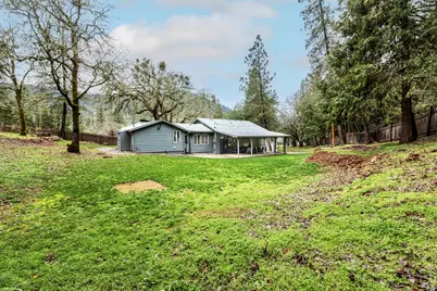 401 Savage Creek Road, Grants Pass, OR 97527 - Photo 40