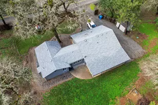 401 Savage Creek Rd, Grants Pass, OR 97527 - Photo 32