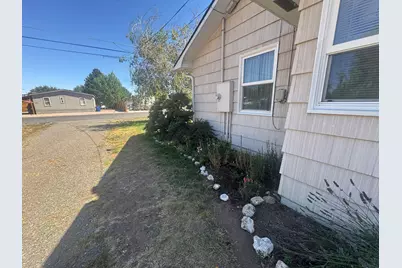 2615 SW 21st Street, Redmond, OR 97756 - Photo 24