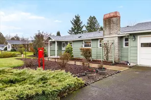2671 Broadview Ave, Medford, OR 97501 - Photo 2