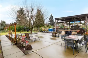 2671 Broadview Ave, Medford, OR 97501 - Photo 30