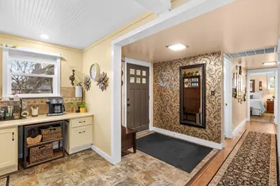 2671 Broadview Avenue, Medford, OR 97501 - Photo 6