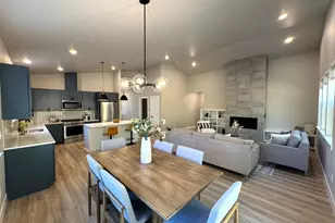 61221 SE Wagyu Dr, Bend, OR 97702 - Photo 8