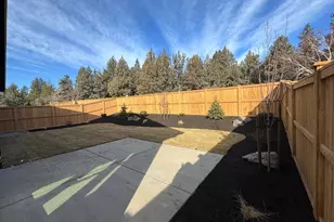 61221 SE Wagyu Dr, Bend, OR 97702 - Photo 14