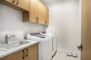 3112 NW Blodgett Wy, Bend, OR 97703 - Photo 38