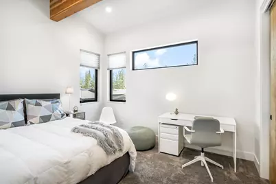 3112 NW Blodgett Way, Bend, OR 97703 - Photo 14