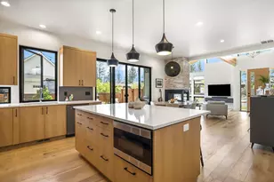 3112 NW Blodgett Wy, Bend, OR 97703 - Photo 4