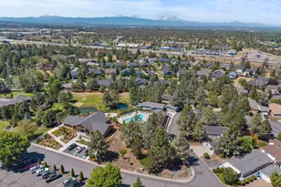 20709 Farenuff Pl, Bend, OR 97701 - Photo 44