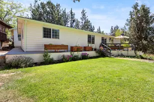 20709 Farenuff Pl, Bend, OR 97701 - Photo 34