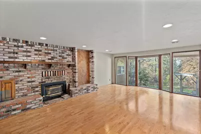 301 Canyon Drive, Grants Pass, OR 97527 - Photo 6