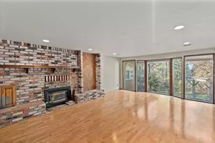 301 Canyon Dr, Grants Pass, OR 97527 - Photo 6