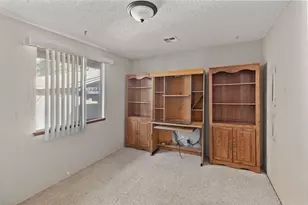 301 Canyon Dr, Grants Pass, OR 97527 - Photo 18