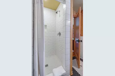 13375 SW Forest Service Road #Cabin 24-U2, Camp Sherman, OR 97730 - Photo 18