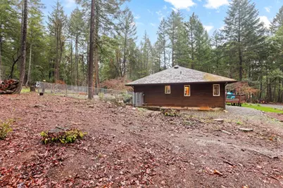 372 Thornbrook Drive, Merlin, OR 97532 - Photo 28