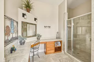 910 Cinnamon Teal Dr, Redmond, OR 97756 - Photo 34