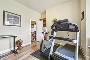 910 Cinnamon Teal Dr, Redmond, OR 97756 - Photo 40