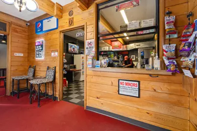 1414 Oregon Avenue, Klamath Falls, OR 97601 - Photo 10