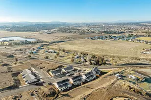 918 SE Starview Ave, Madras, OR 97741 - Photo 32