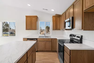 891 SE Starview Avenue Lot #24, Madras, OR 97741 - Photo 6