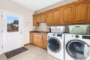 750 NE Wyoming Dr, Prineville, OR 97754 - Photo 30