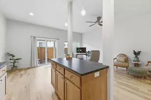 237 Dunthorpe Dr, Medford, OR 97504 - Photo 18