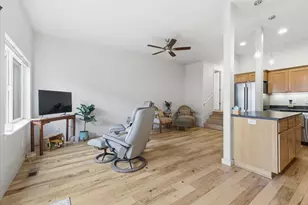 237 Dunthorpe Dr, Medford, OR 97504 - Photo 10