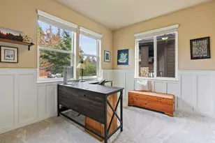 19671 Hollygrape St, Bend, OR 97702 - Photo 4