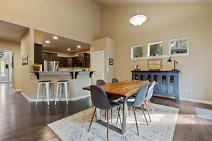 19671 Hollygrape St, Bend, OR 97702 - Photo 10