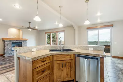 63112 Turret Court, Bend, OR 97701 - Photo 8