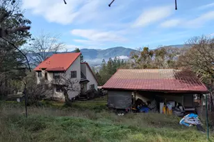 18489 Williams Hwy, Williams, OR 97544 - Photo 10