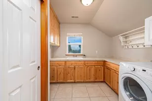 2424 SW Pumice Ave, Redmond, OR 97756 - Photo 18