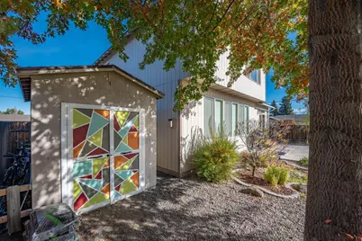 2424 SW Pumice Avenue, Redmond, OR 97756 - Photo 36