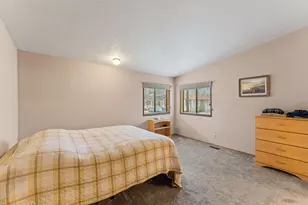 183 Kingsley Dr, Grants Pass, OR 97526 - Photo 14